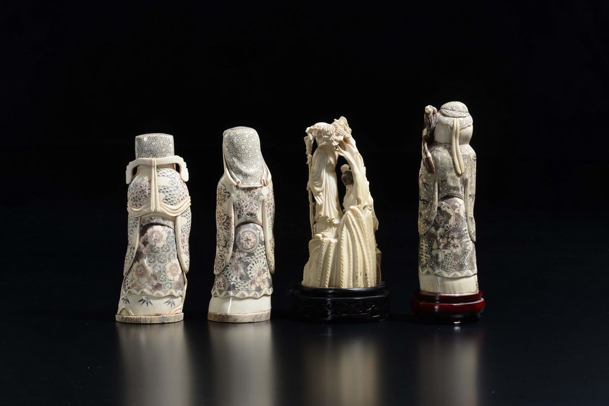 Quattro Sculture in Avorio Raffiguranti Saggi e Dignitari, Cina, Inizio XX Secolo