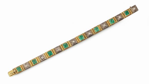 An emerald and diamond bracelet. Mounted in yellow gold 750/1000 and silver. Italy, 1930