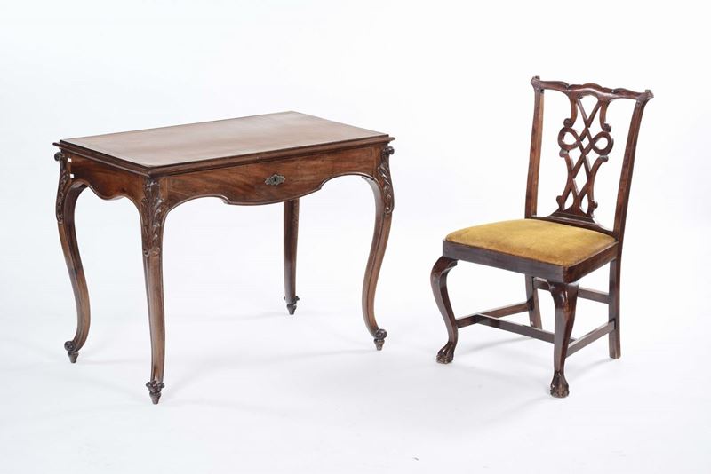 Scrittoio e sedia in mogano, Inghilterra XX secolo  - Auction Furnishings from the mansions of the Ercole Marelli heirs and other property - Cambi Casa d'Aste