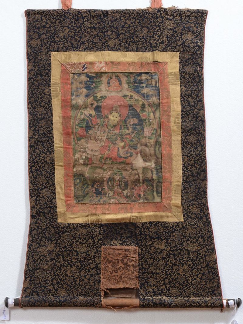 Scrool in seta raffigurante divinità, Tibet, XVIII secolo  - Asta Chinese Works of Art - Cambi Casa d'Aste