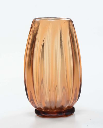 Vaso di Forma Ovoidale in Vetro Giallo Costolato