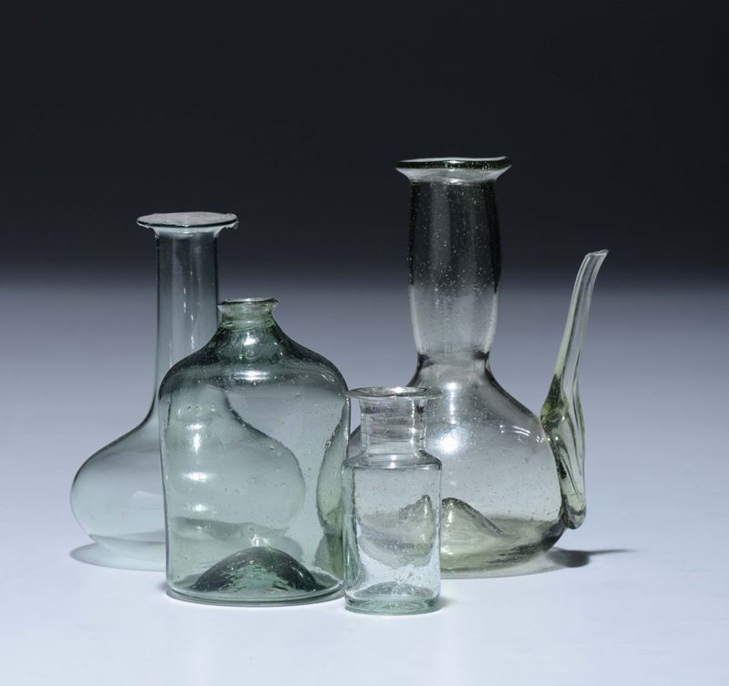 Gruppo di quattro piccoli vetri, XIX secolo  - Auction Furnishings from the mansions of the Ercole Marelli heirs and other property - Cambi Casa d'Aste