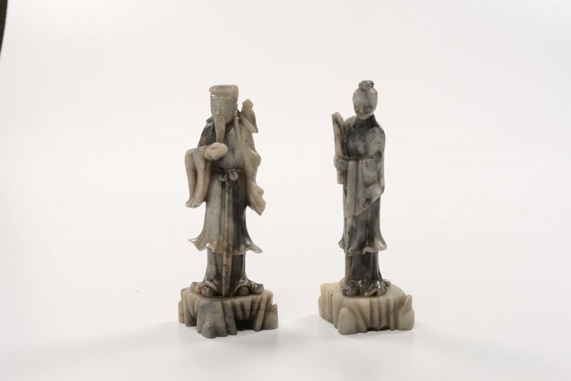 Coppia di personaggi, dignitario e Guanyin, Cina  - Auction Furnishings from the mansions of the Ercole Marelli heirs and other property - Cambi Casa d'Aste