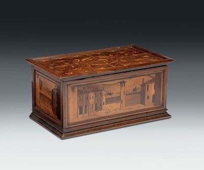 Cassina Rettangolare in Legno di Noce Intarsiata con Varie Essenze. Italia Centrale, Emilia (?) X...