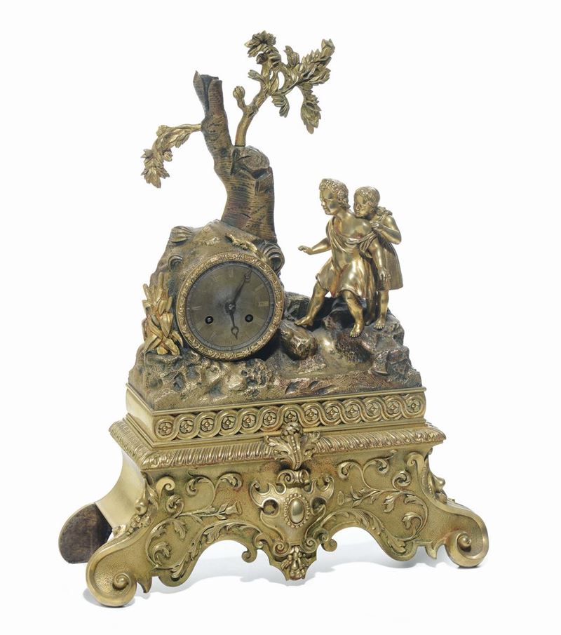 Pendola da tavolo in bronzo dorato, XIX secolo  - Auction Furnishings from the mansions of the Ercole Marelli heirs and other property - Cambi Casa d'Aste