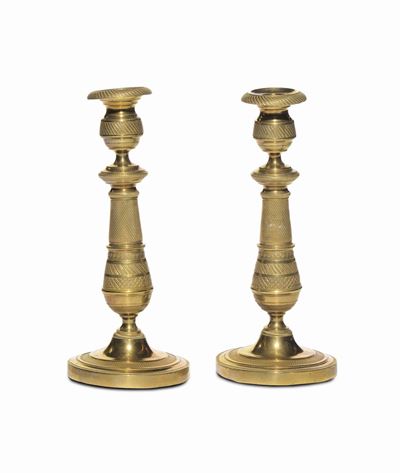 Coppia di Candelieri Carlo X in Bronzo Dorato, XIX Secolo