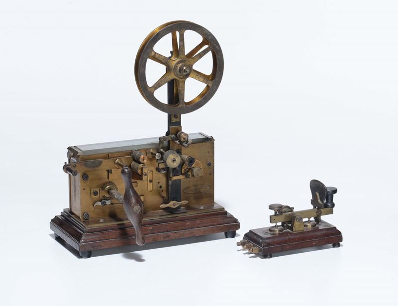 Telegrafo con tasto in ottone  - Auction Furnishings from the mansions of the Ercole Marelli heirs and other property - Cambi Casa d'Aste