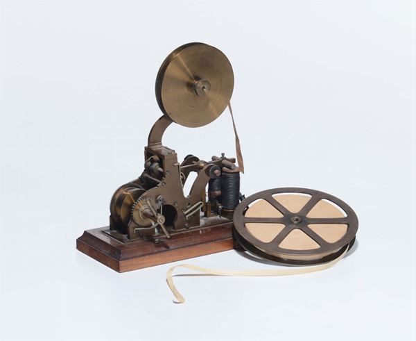 Telegrafo in ottone su base in legno