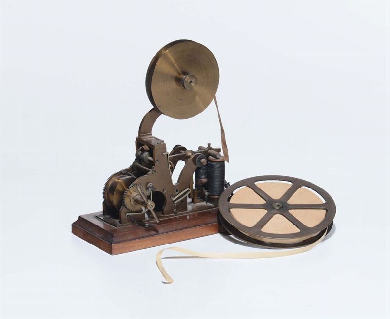 Telegrafo in ottone su base in legno  - Auction Antique Online Auction - Cambi Casa d'Aste