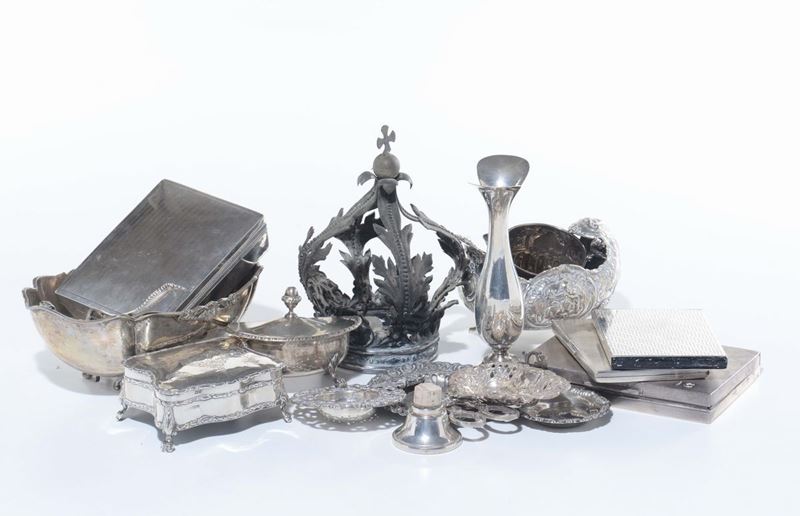Lotto di oggetti in argento  - Asta Arredi dalle dimore degli eredi Ercole Marelli e altre provenienze - Cambi Casa d'Aste
