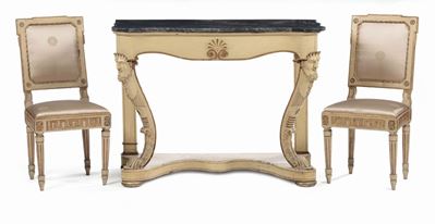 Console in Legno Laccato e Dorato e Coppia Sedie En Suite, Inizio XX Secolo