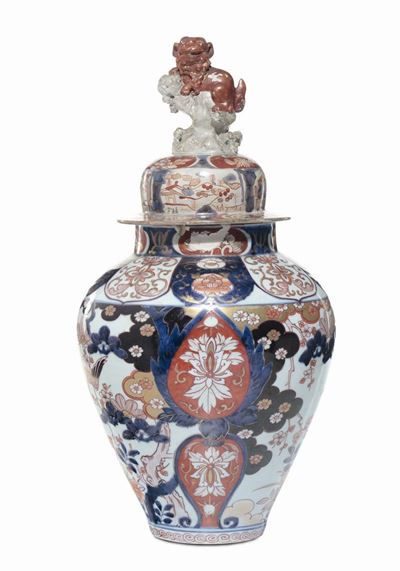 Potiche con Coperchio in Porcellana Imari, Cina XIX-XX Secolo