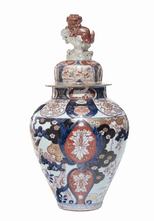 Potiche con coperchio in porcellana Imari, Cina XIX-XX secolo