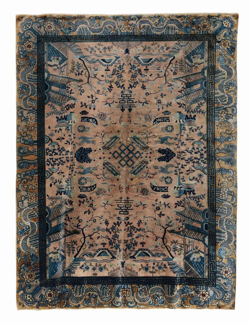Tappeto cinese, inizio XX secolo  - Asta Arredi dalle dimore degli eredi Ercole Marelli e altre provenienze - Cambi Casa d'Aste