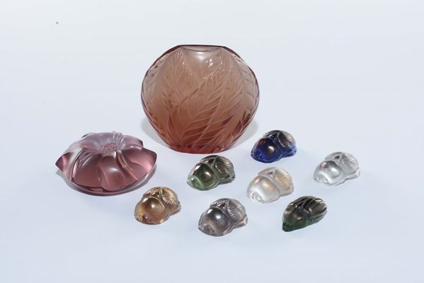 Nove oggetti in vetro Lalique