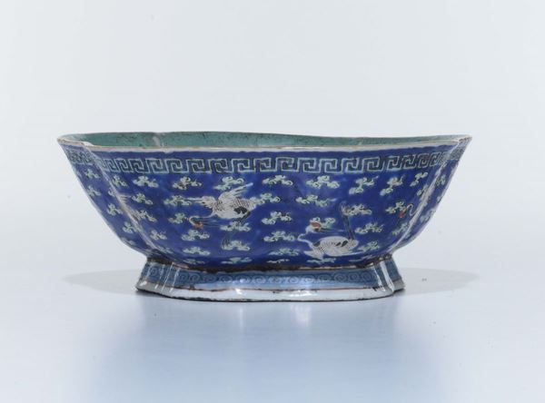 Ciotola in porcellana con gru, Cina XX secolo