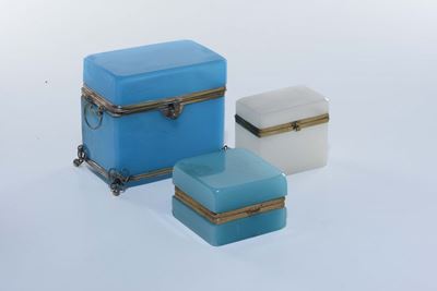 Tre Scatole in Vetro Blu e Bianco, XX Secolo