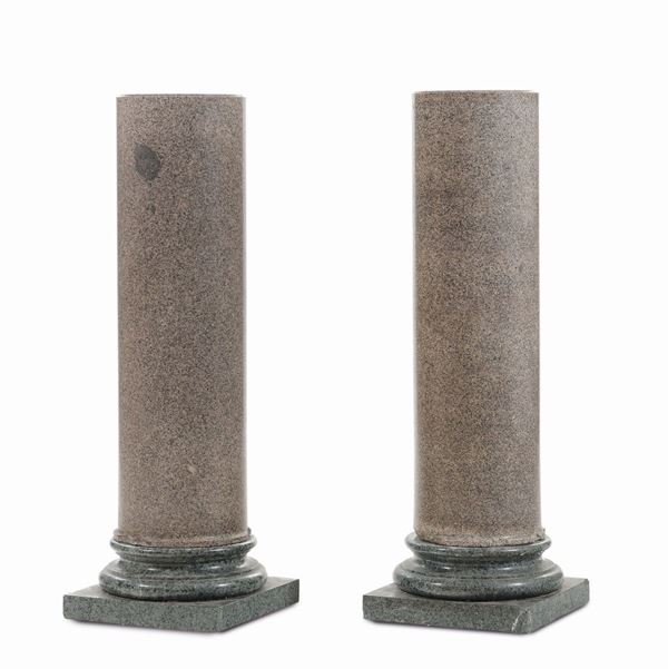 Coppia di colonne in granito, XIX-XX secolo