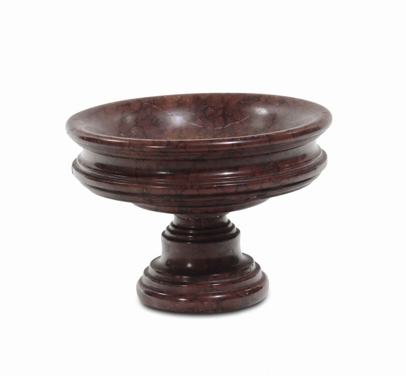 Coppa tornita in marmo rosso, XIX secolo  - Auction Furnishings from the mansions of the Ercole Marelli heirs and other property - Cambi Casa d'Aste