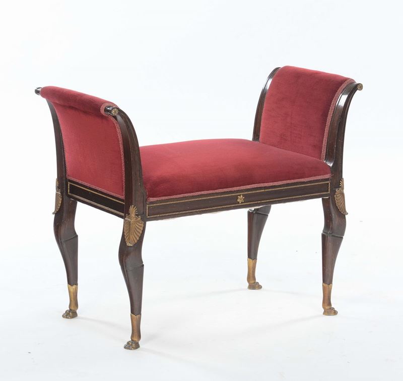 Panchetta di gusto Impero con rivestimento in tessuto  - Auction Furnishings from the mansions of the Ercole Marelli heirs and other property - Cambi Casa d'Aste