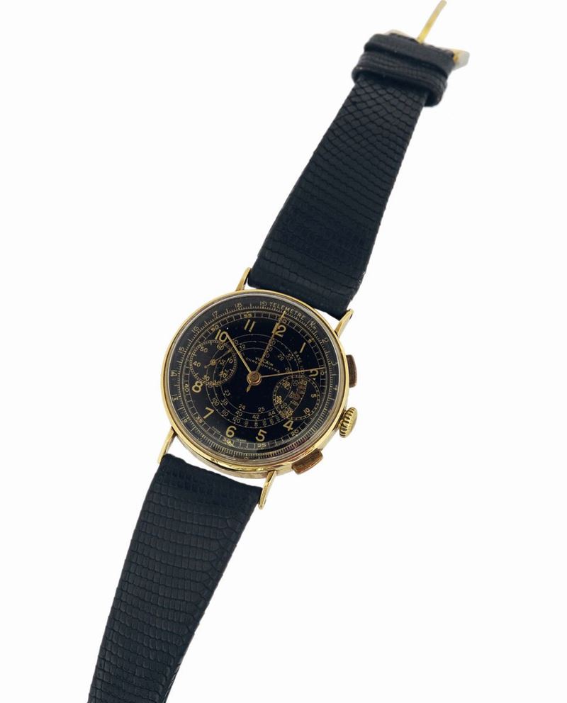 Vulcain, Chronometre, case No. 46526, 18K yellow gold chronograph  wristwatch with tachometre and telemetre scale. Made in the 1940's  - Auction Watches and Pocket Watches - Cambi Casa d'Aste