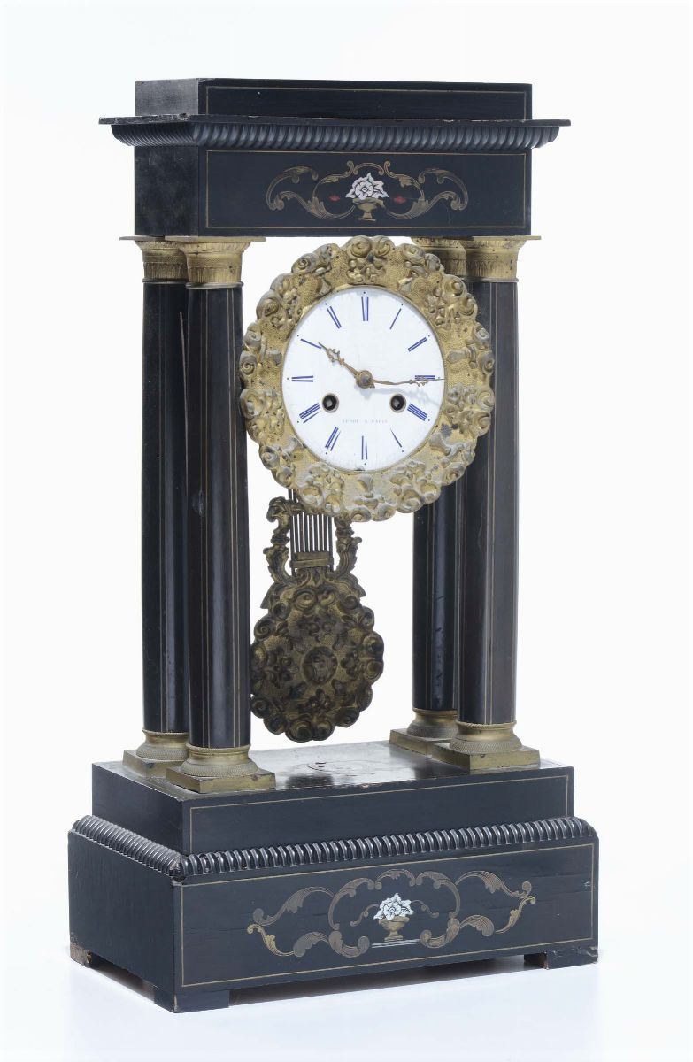 Pendola da tavolo a tempietto in legno ebanizzato, Leroy a Paris  - Auction Asta a Tempo Antiquariato - Cambi Casa d'Aste