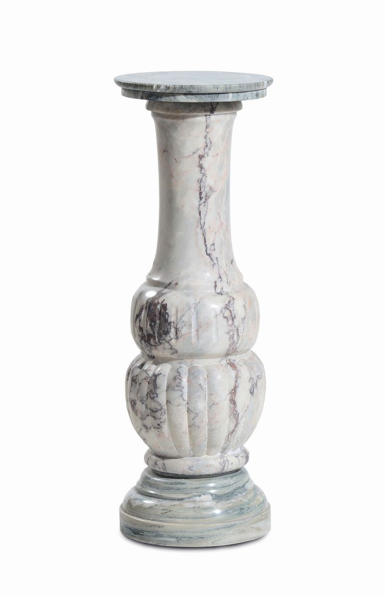 Balaustro in marmo, XIX secolo  - Asta Arredi dalle dimore degli eredi Ercole Marelli e altre provenienze - Cambi Casa d'Aste