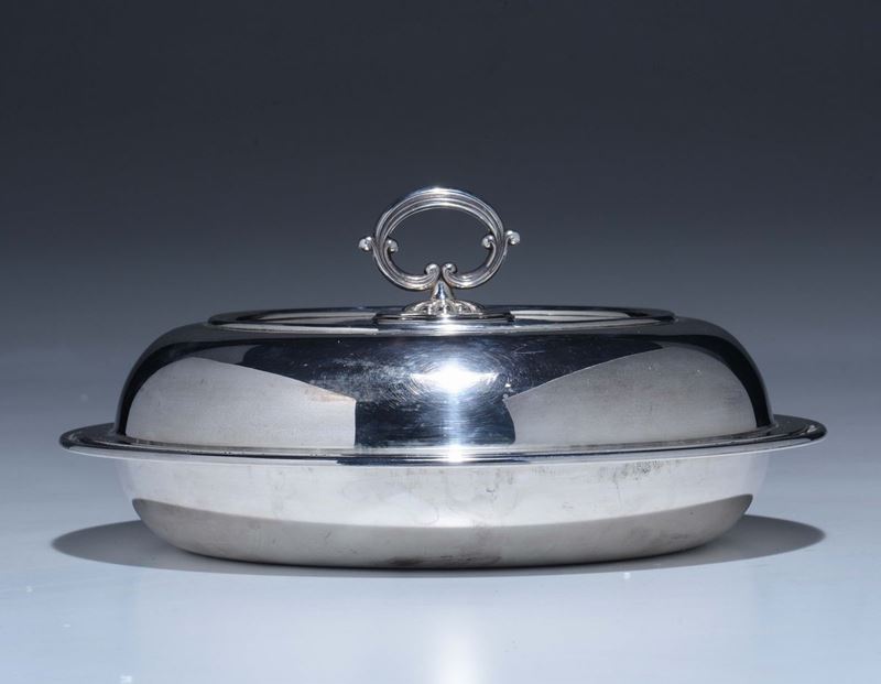 Legumiera in argento, XX secolo  - Asta Arredi dalle dimore degli eredi Ercole Marelli e altre provenienze - Cambi Casa d'Aste