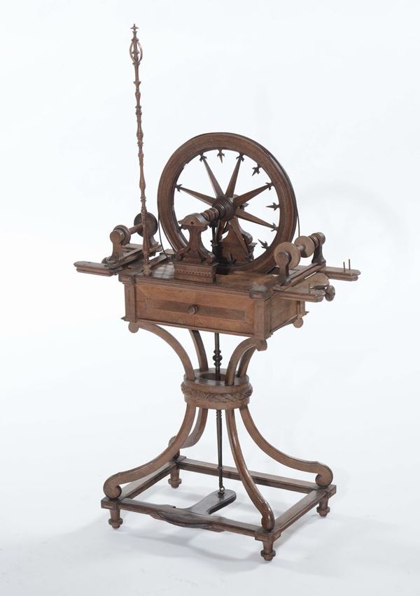 Arcolaio in legno filettato, XIX secolo