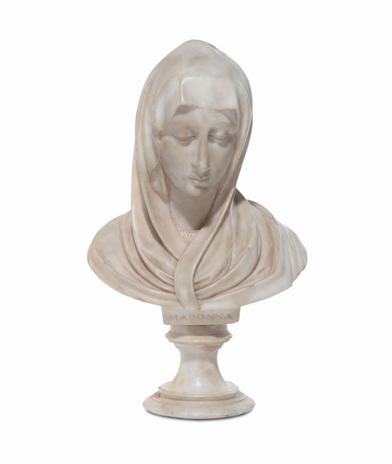 Bustino in marmo raffigurante Madonna, XX secolo  - Asta Arredi dalle dimore degli eredi Ercole Marelli e altre provenienze - Cambi Casa d'Aste