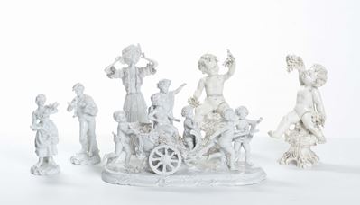 Lotto di Statuine in Porcellana Bianca