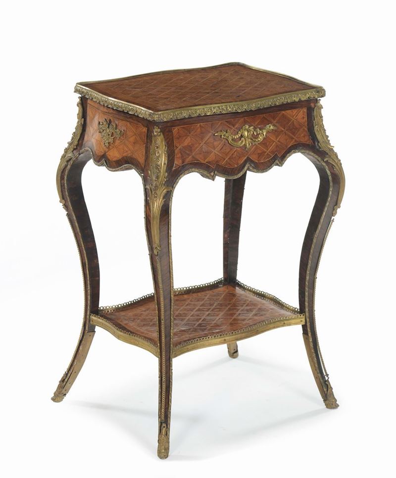 Tavolino Napoleone III lastronato ed intarsiato, XIX secolo  - Asta Arredi dalle dimore degli eredi Ercole Marelli e altre provenienze - Cambi Casa d'Aste