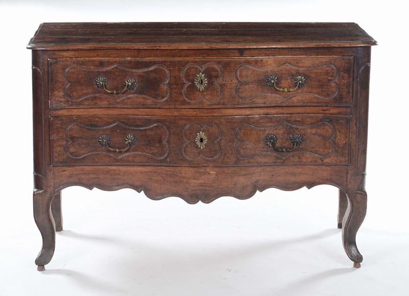 Comò a due cassetti in legno intagliato, XIX secolo  - Auction Furnishings from the mansions of the Ercole Marelli heirs and other property - Cambi Casa d'Aste