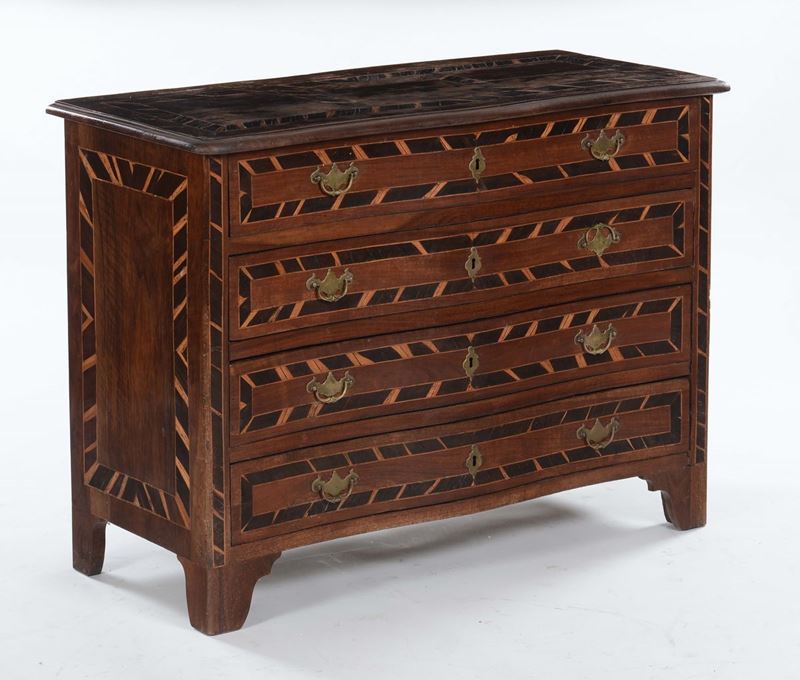 Comò lastronato ed intarsiato, Piemonte XVIII-XIX secolo  - Asta Arredi dalle dimore degli eredi Ercole Marelli e altre provenienze - Cambi Casa d'Aste