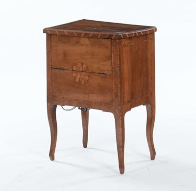 Piccola Commode Interamente Lastronata ed Intarsiata, XIX Secolo