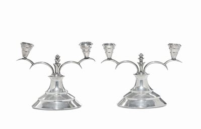 Coppia di Candelabri Deco in Argento a Due Luci