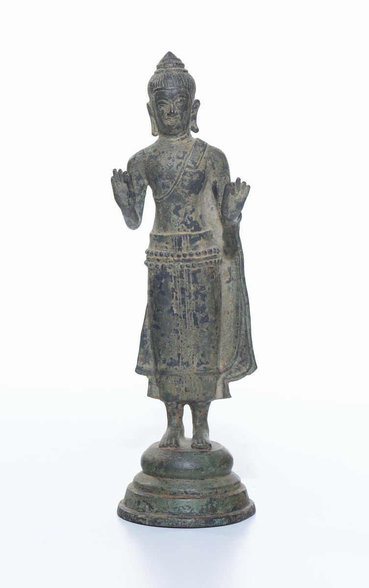 Figura in bronzo, Cina XX secolo  - Asta Arredi dalle dimore degli eredi Ercole Marelli e altre provenienze - Cambi Casa d'Aste