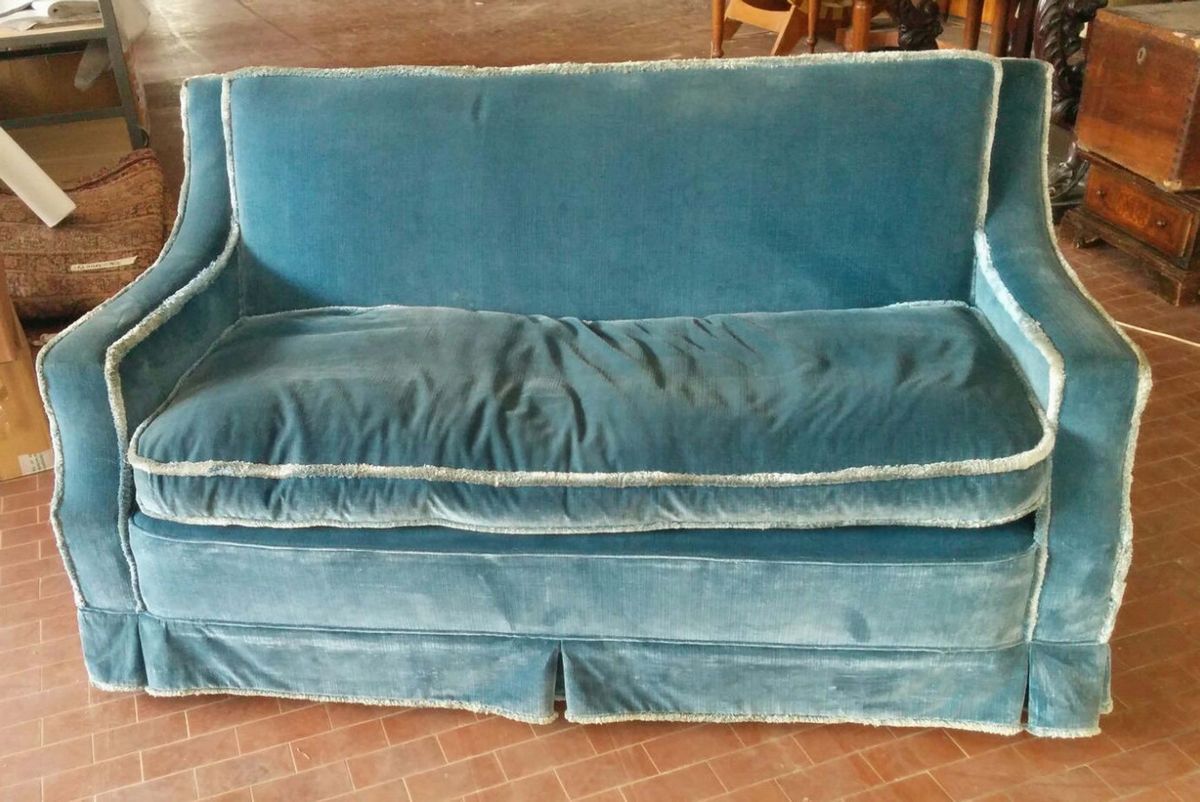 Coppia di Divani Imbottiti