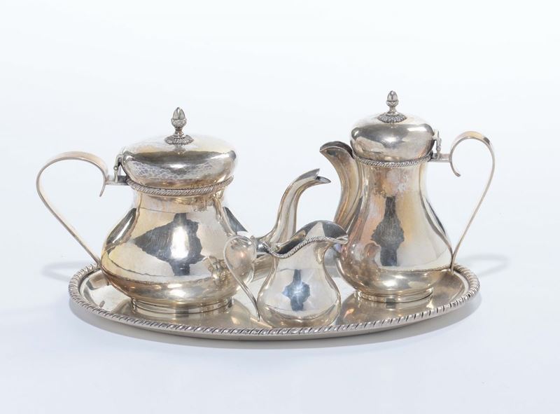 Servizio da tè e caffè in argento  - Asta Arredi dalle dimore degli eredi Ercole Marelli e altre provenienze - Cambi Casa d'Aste