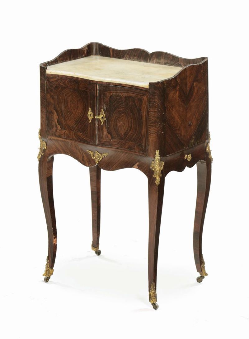 Comodino lastronato a due ante, Genova XVIII secolo  - Auction Furnishings from the mansions of the Ercole Marelli heirs and other property - Cambi Casa d'Aste
