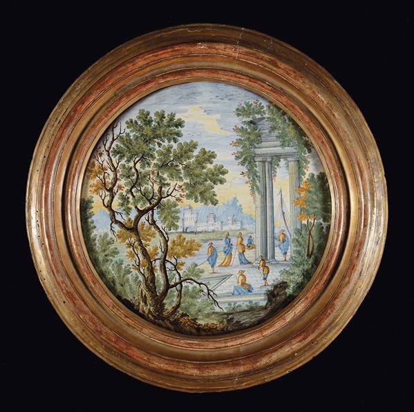 Placca tonda in maiolica policroma, Castelli XVIII secolo