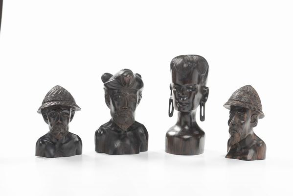 Quattro busti in legno di ebano, Africa