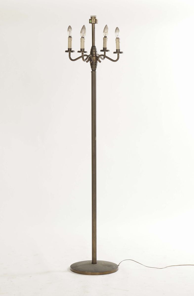 Piantana a quattro luci in bronzo  - Auction Furnishings from the mansions of the Ercole Marelli heirs and other property - Cambi Casa d'Aste