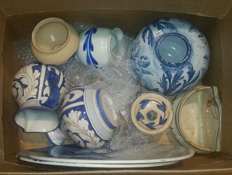 Lotto misto di ceramiche  - Auction Asta a Tempo Antiquariato - Cambi Casa d'Aste