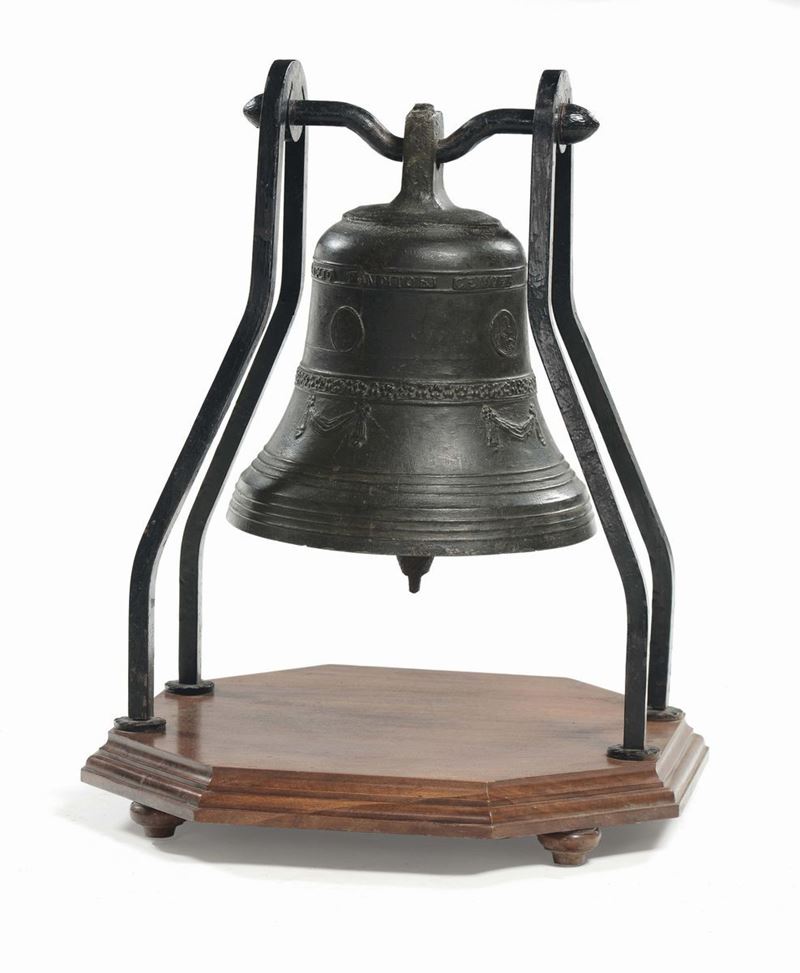 Campana in bronzo, Genova XIX secolo  - Asta Arredi dalle dimore degli eredi Ercole Marelli e altre provenienze - Cambi Casa d'Aste
