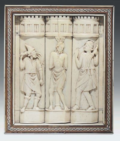 Placca Tripartita in Avorio Raffigurante Flagellazione di Cristo. Bottega degli Embriaci, Italia ...