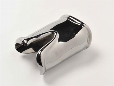 Bone Bangle in Rutenio