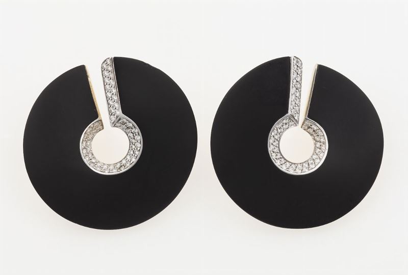 Verso earrings. Mounted with jet beads and diamonds. Signed Vhernier  - Auction 100 designer jewels - Cambi Casa d'Aste