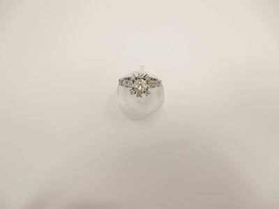 Anello Solitaire con Diamanti