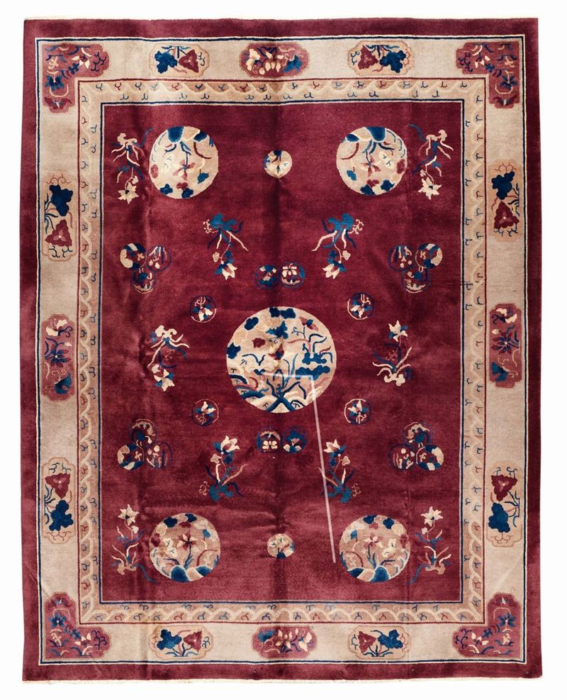 Tappeto Cinese prima meta XX secolo  - Auction Furnishings from the mansions of the Ercole Marelli heirs and other property - Cambi Casa d'Aste